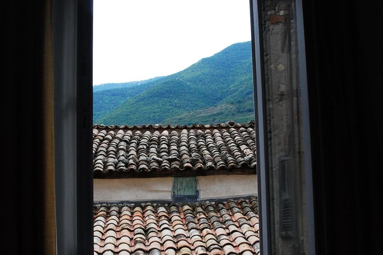 Les Gites D'Intervalles Entrevaux Bagian luar foto